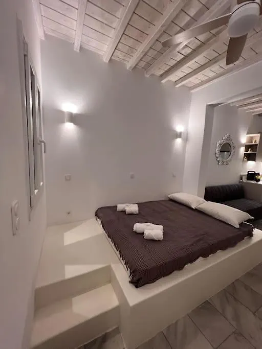 “Myrto” Apartments- Ornos Beach Mykonos Town 0*,