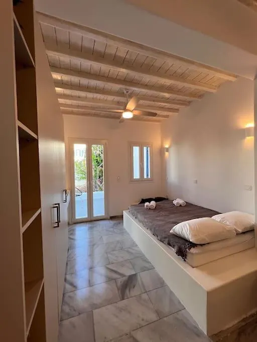Apartman “Myrto” Apartments- Ornos Beach Mykonos Town